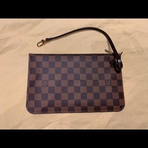 Authentic Louis Vuitton Neverfull MM zipped pouch
